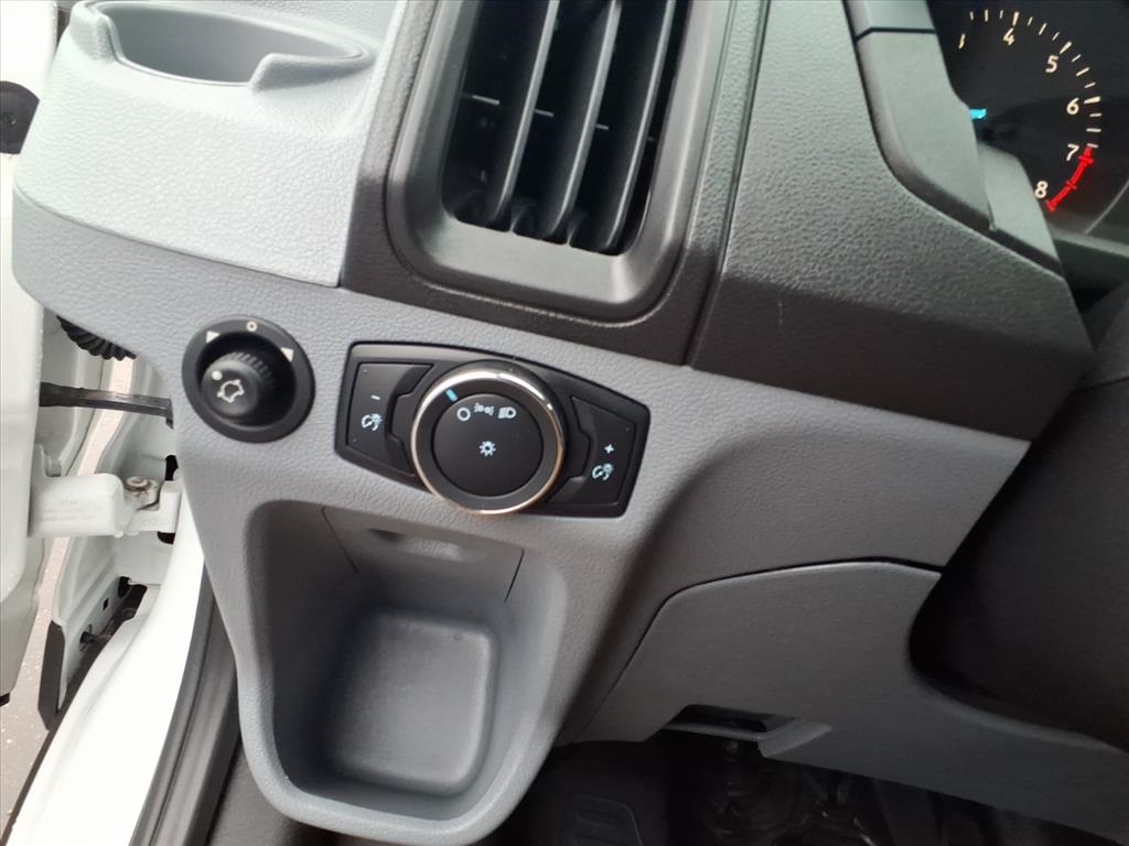 Ford Transit Van T-250 148" Low Rf 9000 GVWR Swing-Out RH Dr 2018