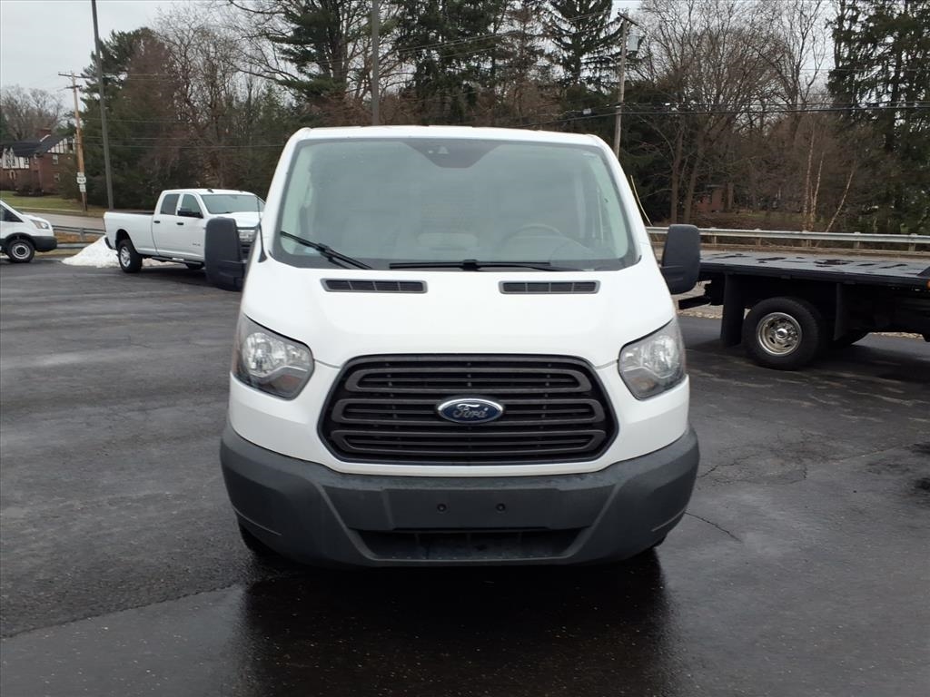 Ford Transit Van T-250 148" Low Rf 9000 GVWR Swing-Out RH Dr 2018