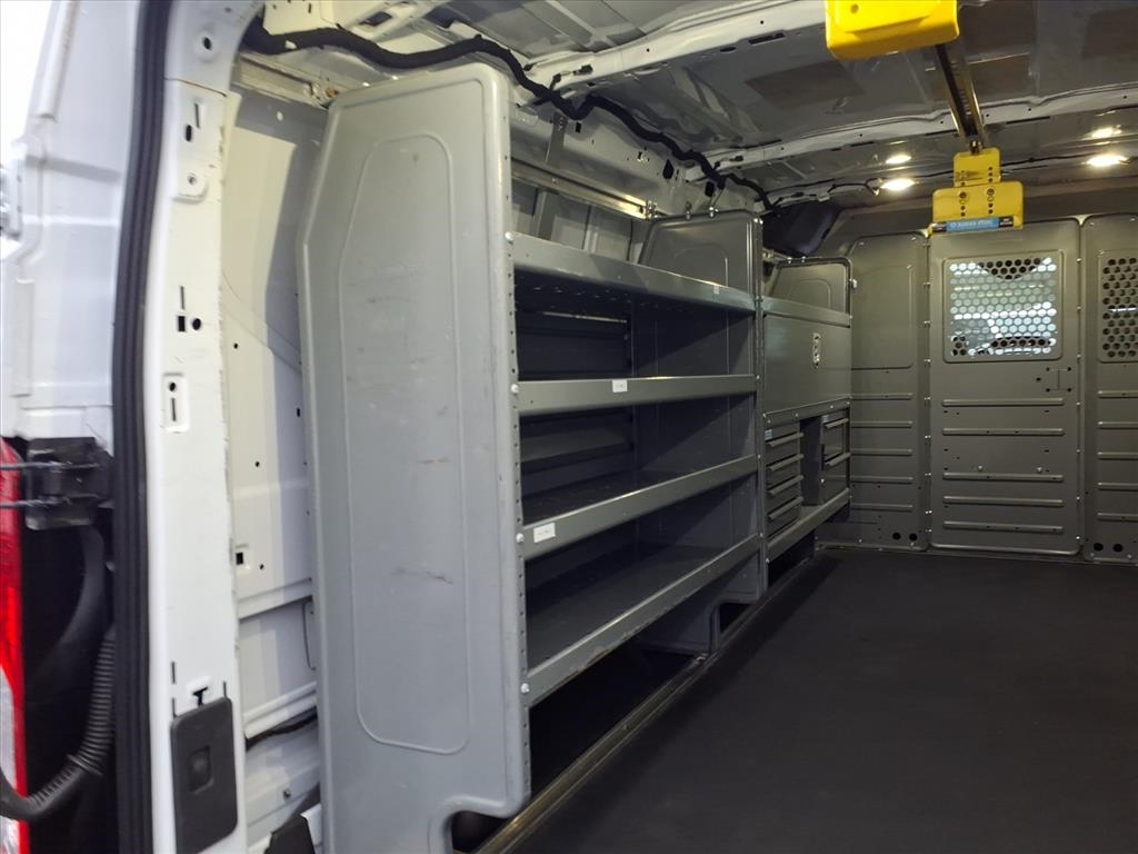 Ford Transit Van T-250 148" Low Rf 9000 GVWR Swing-Out RH Dr 2018