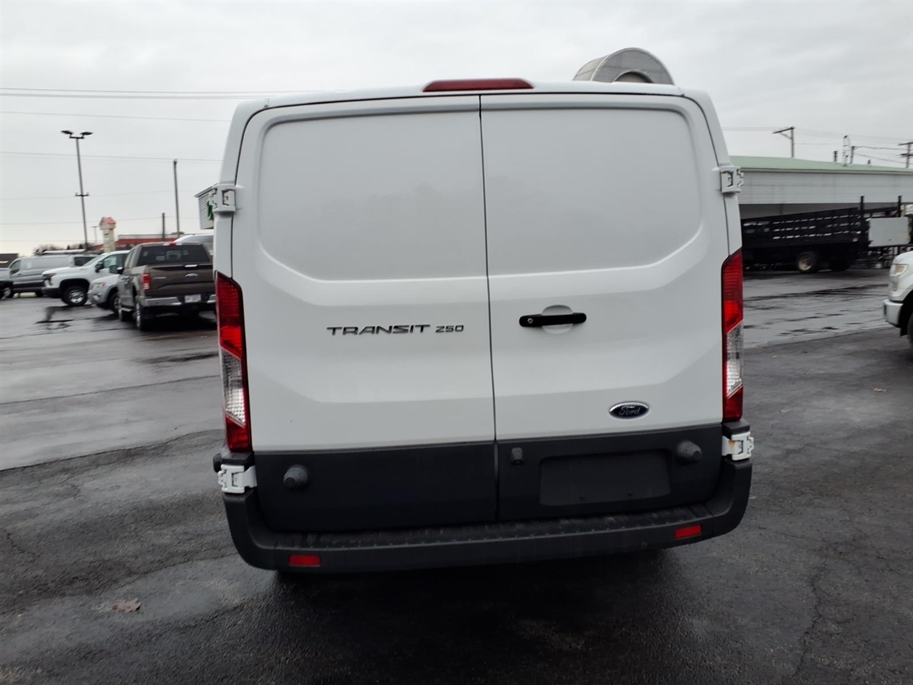 Ford Transit Van T-250 148" Low Rf 9000 GVWR Swing-Out RH Dr 2018