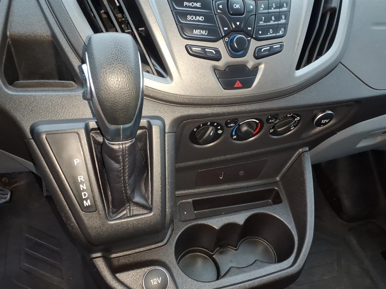 Ford Transit Van T-250 148" Low Rf 9000 GVWR Swing-Out RH Dr 2018