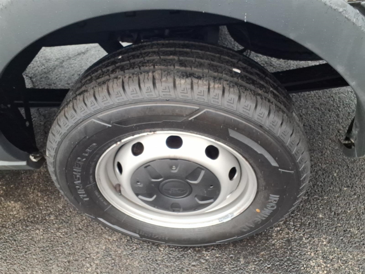 Ford Transit Van T-250 148" Low Rf 9000 GVWR Swing-Out RH Dr 2018