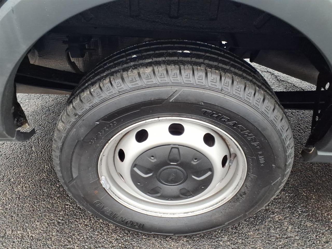 Ford Transit Van T-250 148" Low Rf 9000 GVWR Swing-Out RH Dr 2018