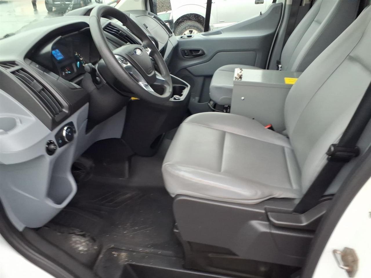 Ford Transit Van T-250 148" Low Rf 9000 GVWR Swing-Out RH Dr 2018