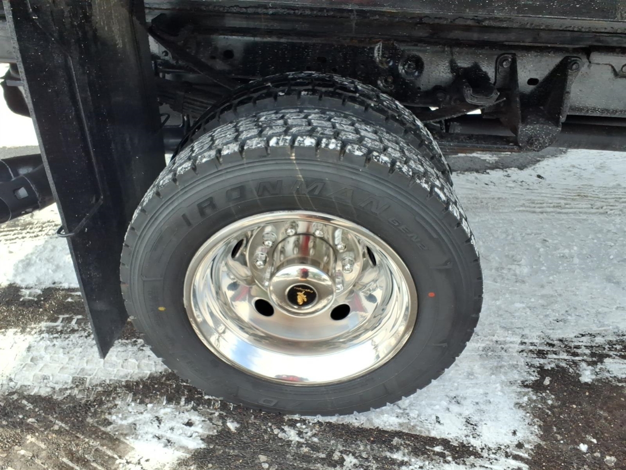 Ford Super Duty F-450 DRW 2WD Reg Cab 201" WB 120" CA XL 2016