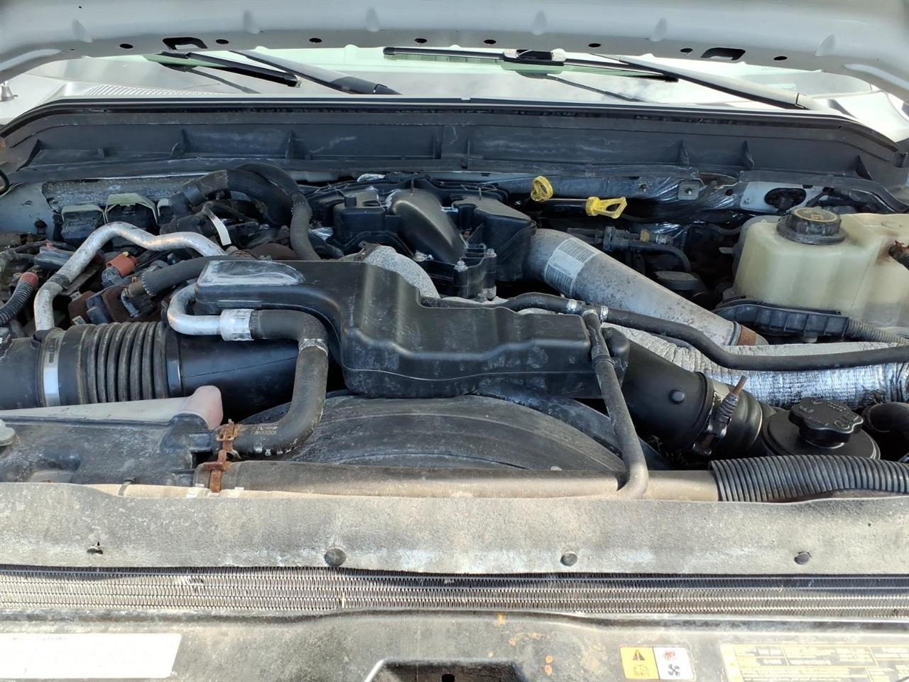 Ford Super Duty F-450 DRW 2WD Reg Cab 201" WB 120" CA XL 2016
