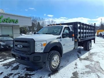 2016 Ford Super Duty F-450 DRW 2WD Reg Cab 201" WB 120" CA XL