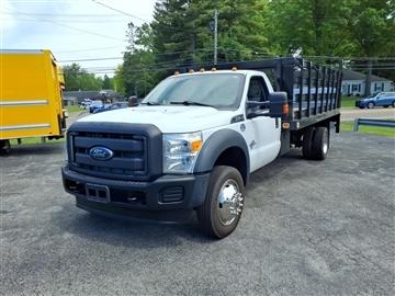 2016 Ford Super Duty F-450 DRW 2WD Reg Cab 201" WB 120" CA XL