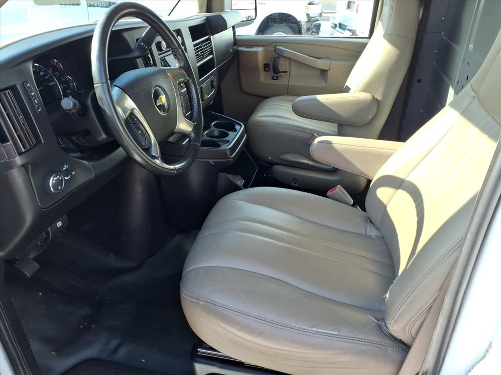 Chevrolet Express Cargo Van RWD 2500 135" 2019