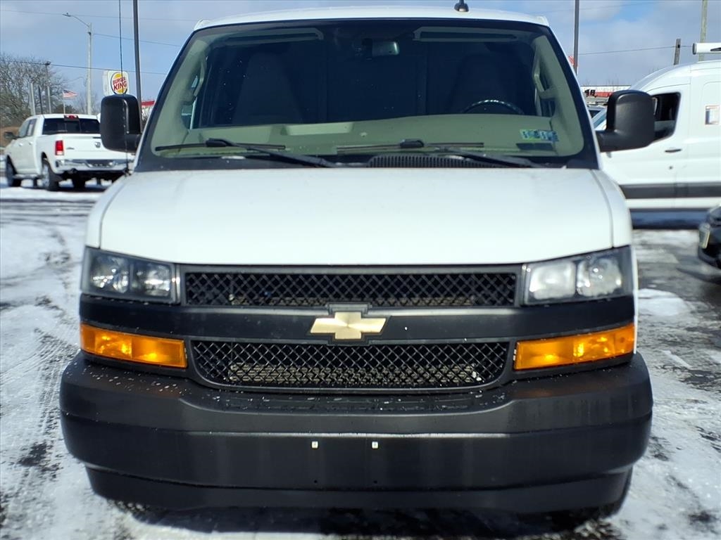 Chevrolet Express Cargo Van RWD 2500 135" 2019