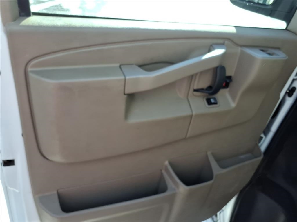 Chevrolet Express Cargo Van RWD 2500 135" 2019