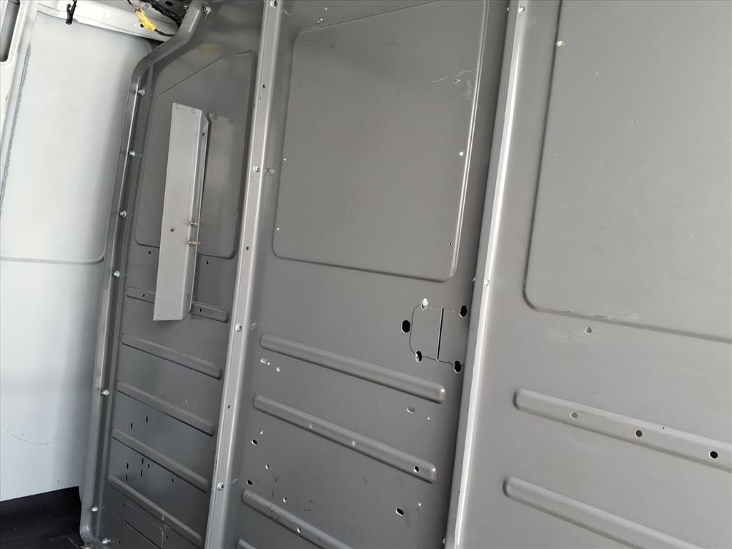 Chevrolet Express Cargo Van RWD 2500 135" 2019