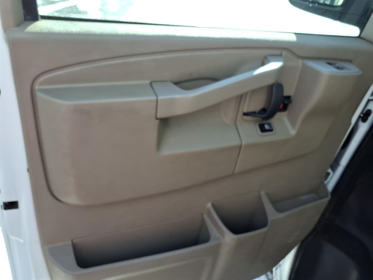 Chevrolet Express Cargo Van RWD 2500 135" 2019