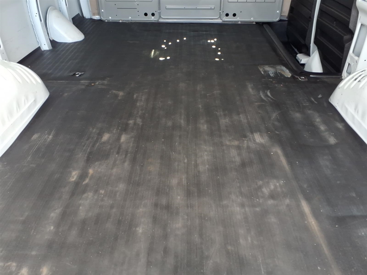 Chevrolet Express Cargo Van RWD 2500 135" 2019