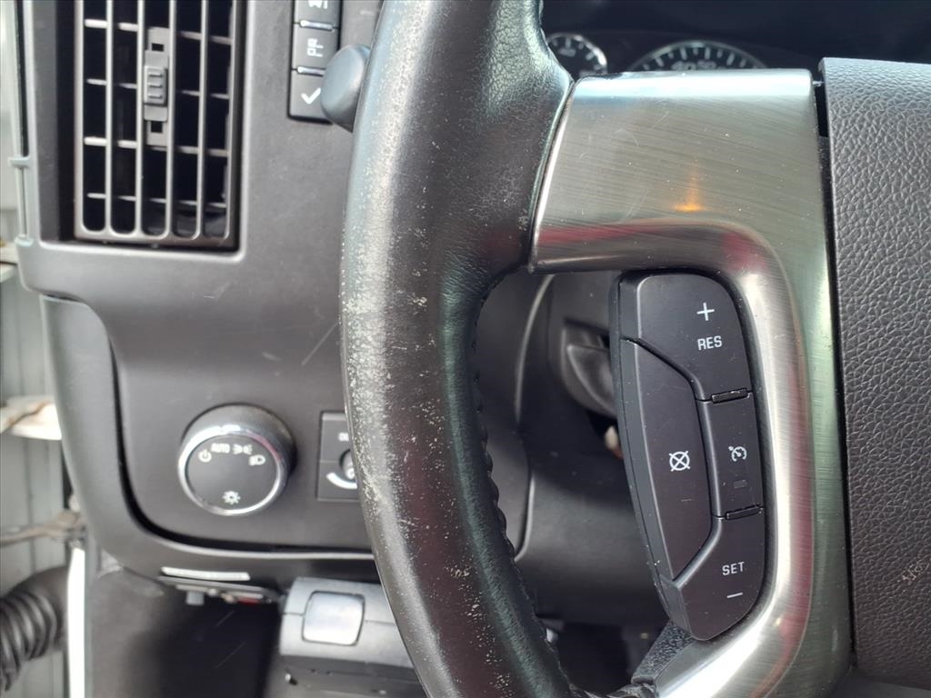 Chevrolet Express Commercial Cutaway 3500 Van 139" 2019