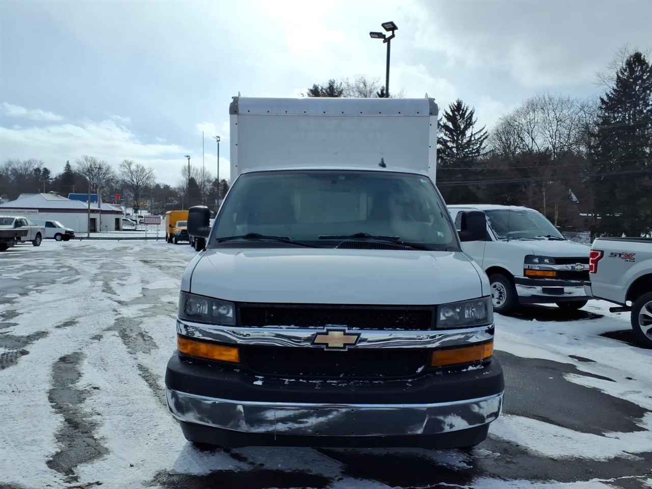 Chevrolet Express Commercial Cutaway 3500 Van 139" 2019