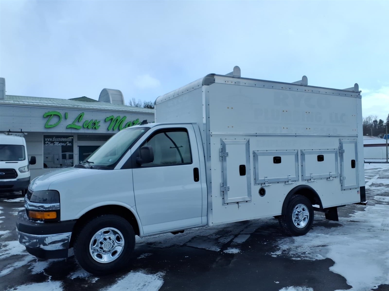 Chevrolet Express Commercial Cutaway 3500 Van 139" 2019