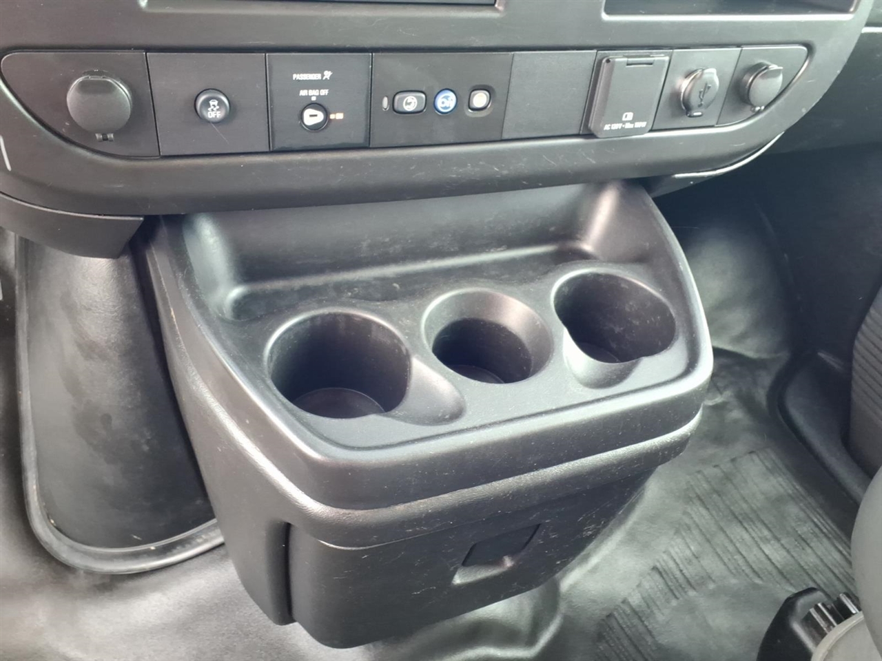 Chevrolet Express Commercial Cutaway 3500 Van 139" 2019