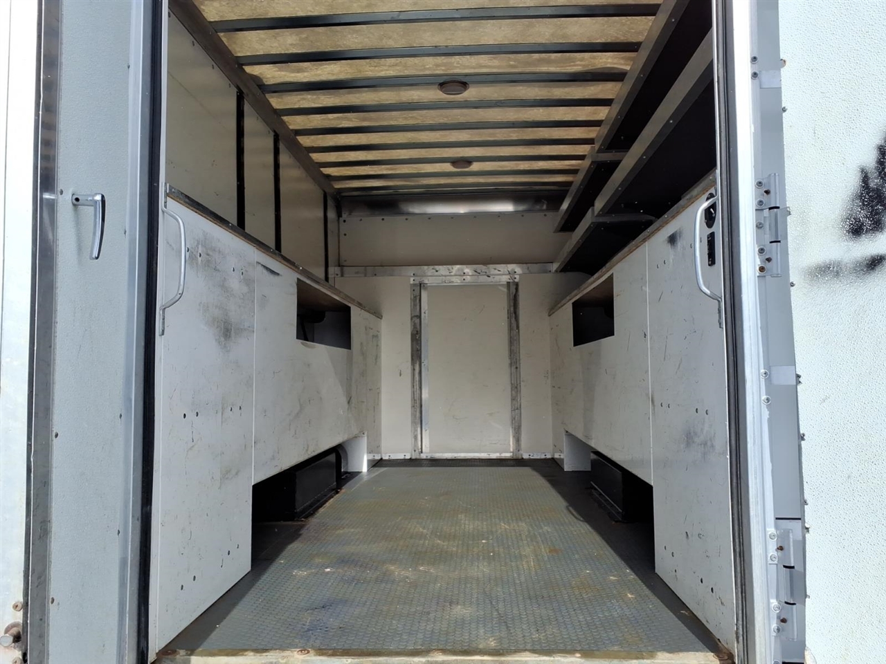 Chevrolet Express Commercial Cutaway 3500 Van 139" 2019