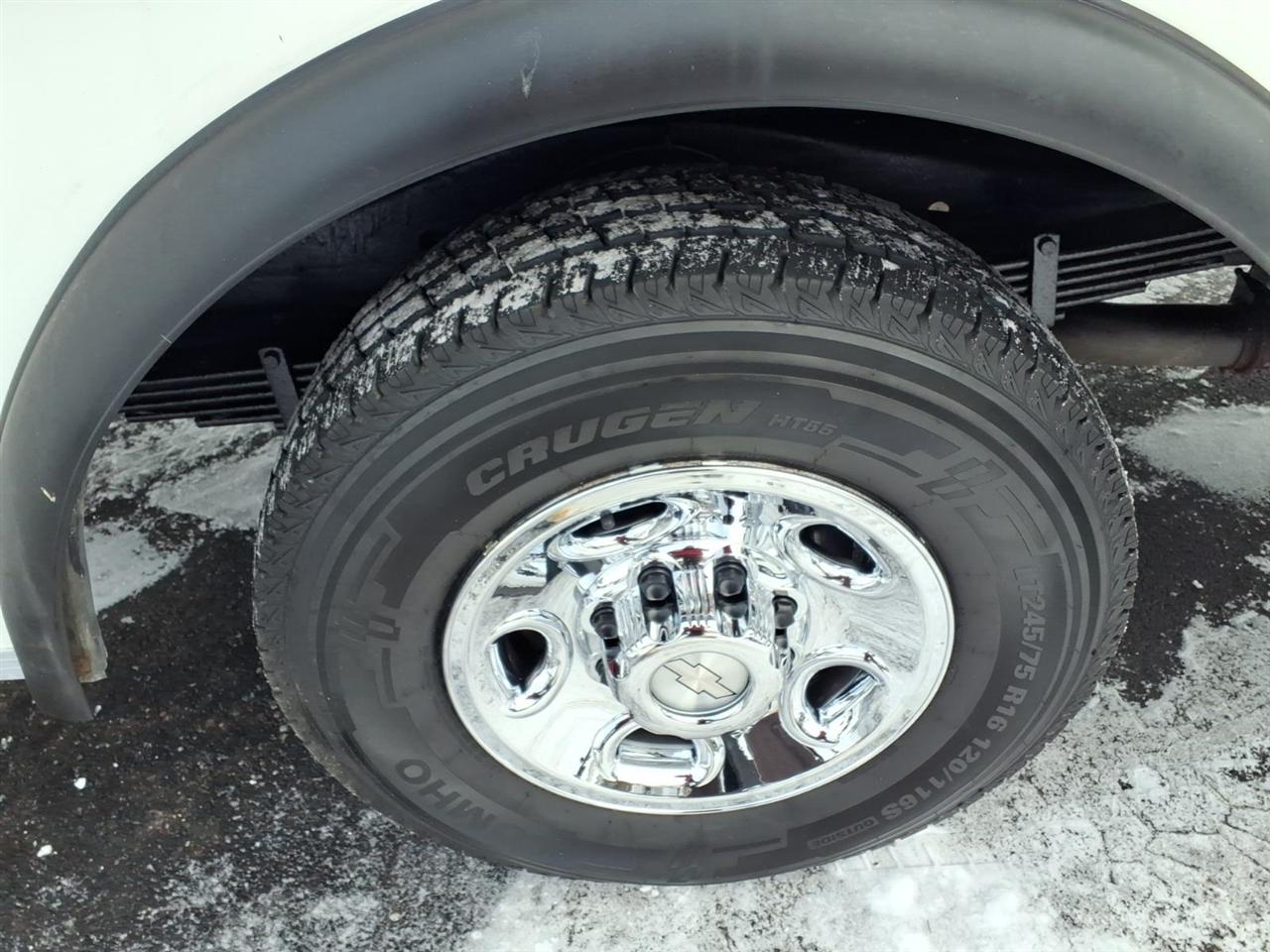 Chevrolet Express Commercial Cutaway 3500 Van 139" 2019