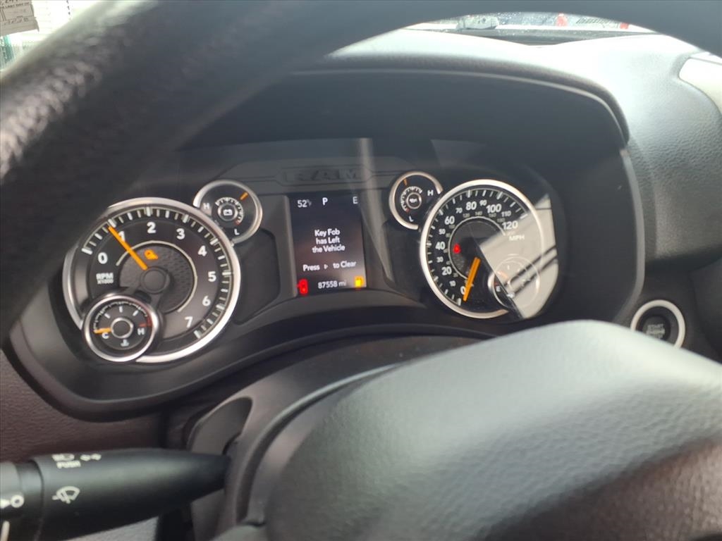 RAM 2500 Tradesman 4x2 Reg Cab 8' Box 2020