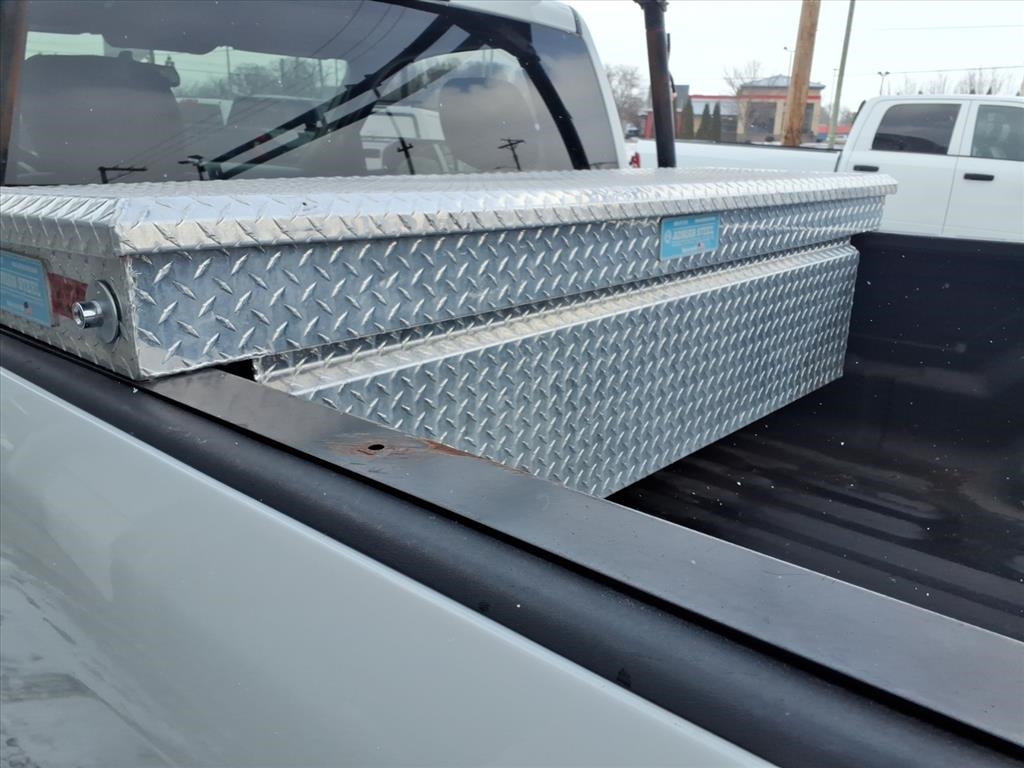 RAM 2500 Tradesman 4x2 Reg Cab 8' Box 2020