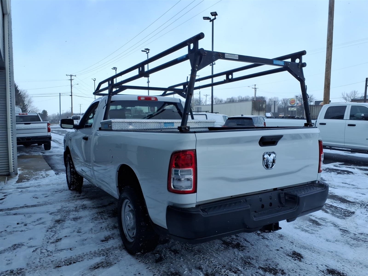 RAM 2500 Tradesman 4x2 Reg Cab 8' Box 2020