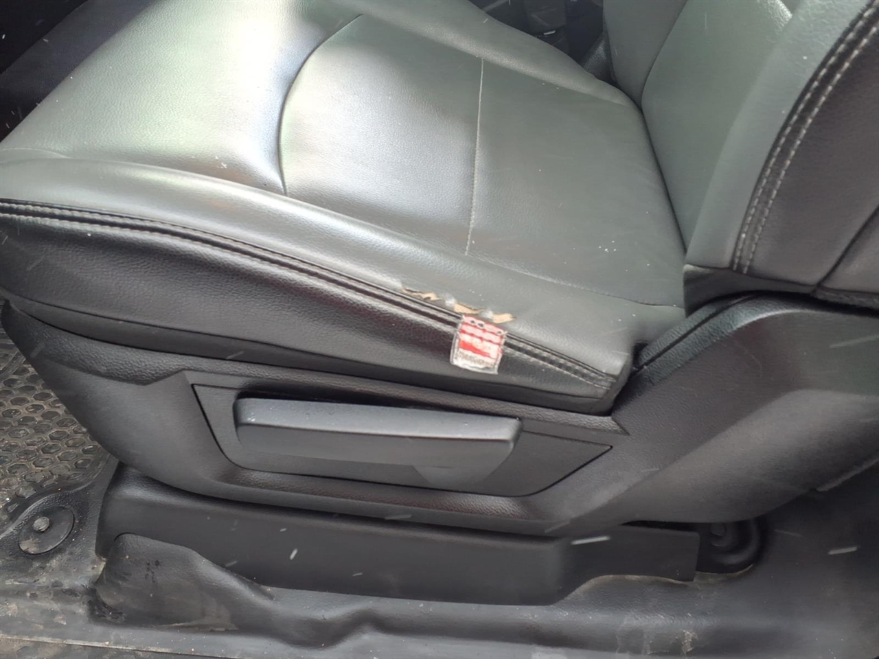 RAM 2500 Tradesman 4x2 Reg Cab 8' Box 2020