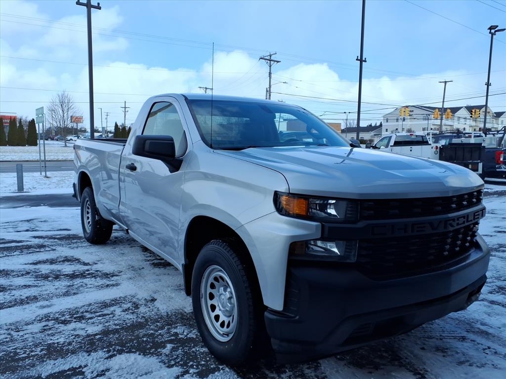 Chevrolet Silverado 1500 2WD Reg Cab 140" Work Truck 2020