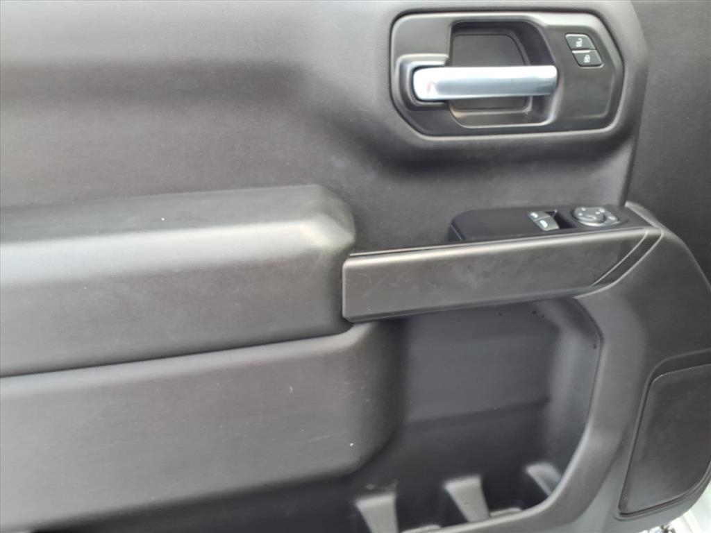 Chevrolet Silverado 1500 2WD Reg Cab 140" Work Truck 2020