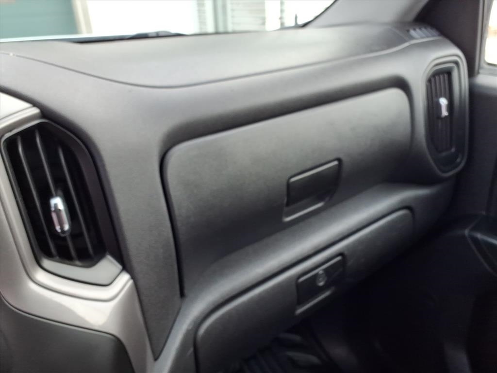 Chevrolet Silverado 1500 2WD Reg Cab 140" Work Truck 2020