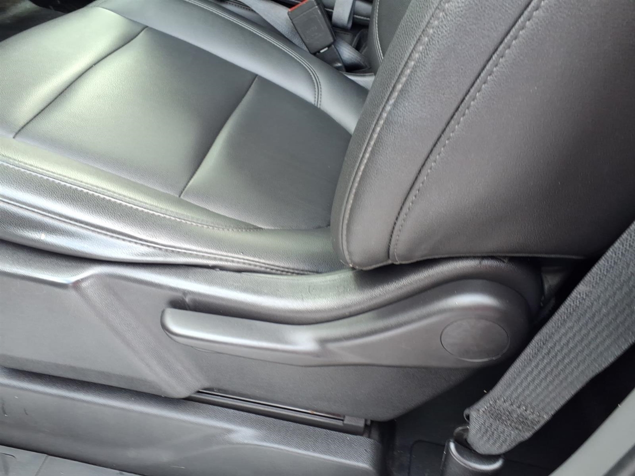 Chevrolet Silverado 1500 2WD Reg Cab 140" Work Truck 2020