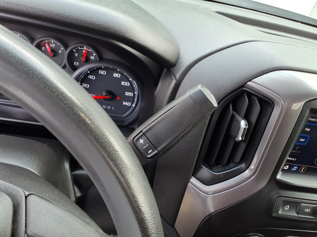 Chevrolet Silverado 1500 2WD Reg Cab 140" Work Truck 2020