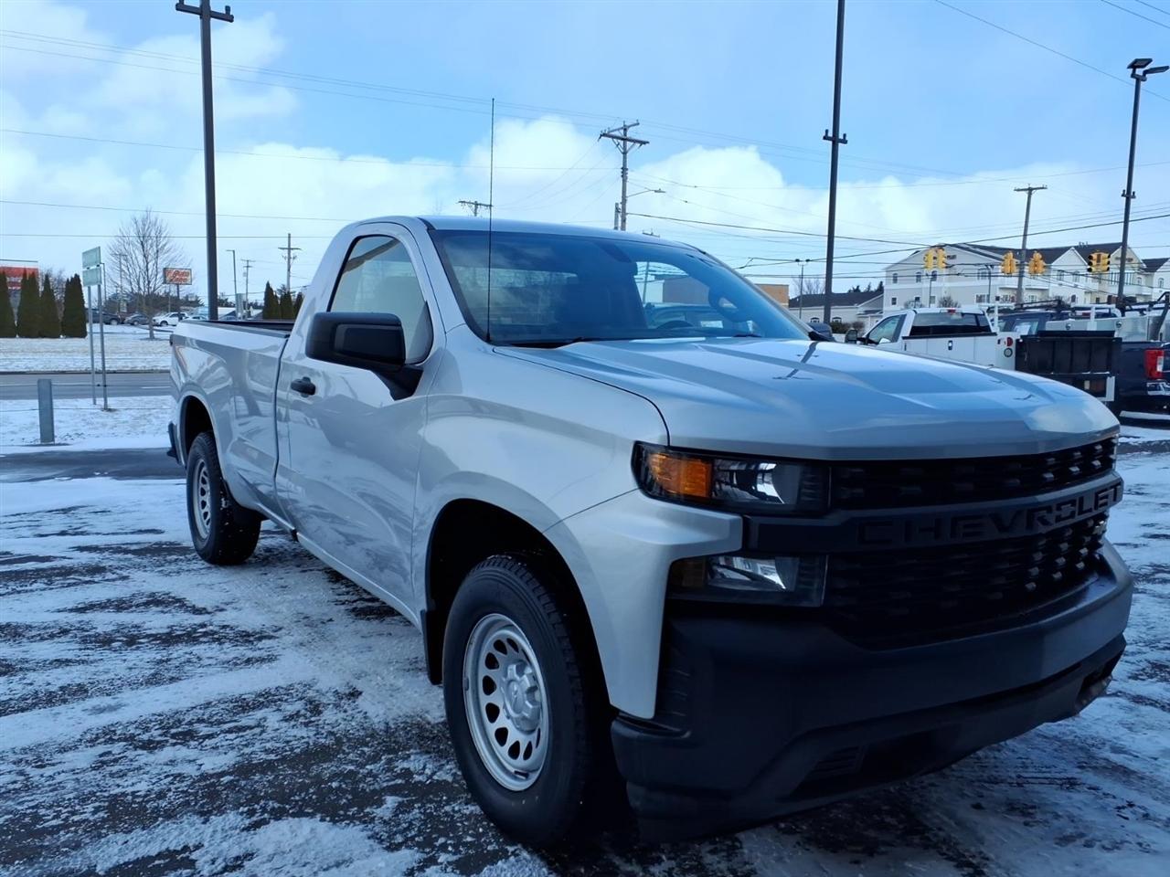 Chevrolet Silverado 1500 2WD Reg Cab 140" Work Truck 2020