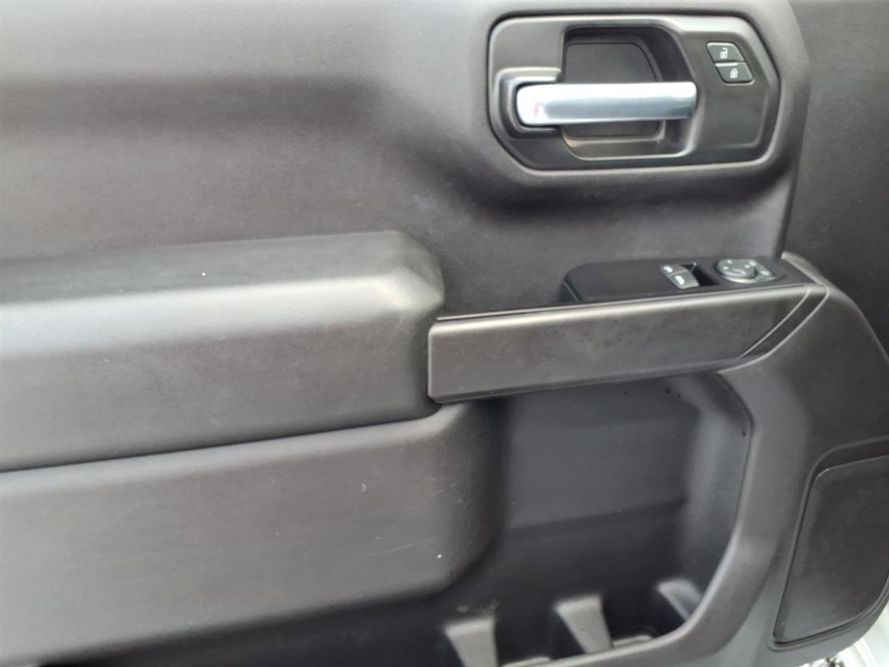 Chevrolet Silverado 1500 2WD Reg Cab 140" Work Truck 2020