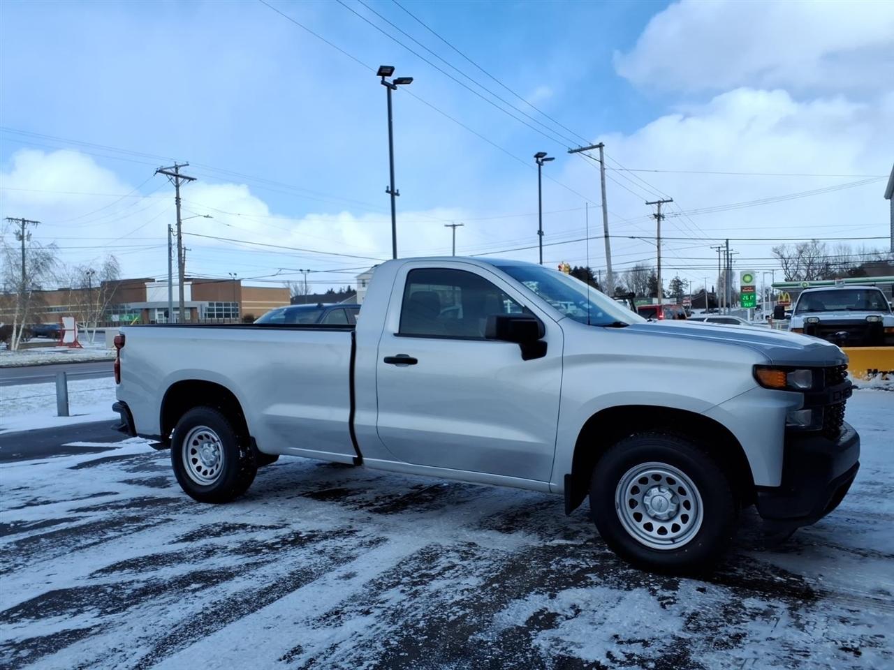 Chevrolet Silverado 1500 2WD Reg Cab 140" Work Truck 2020