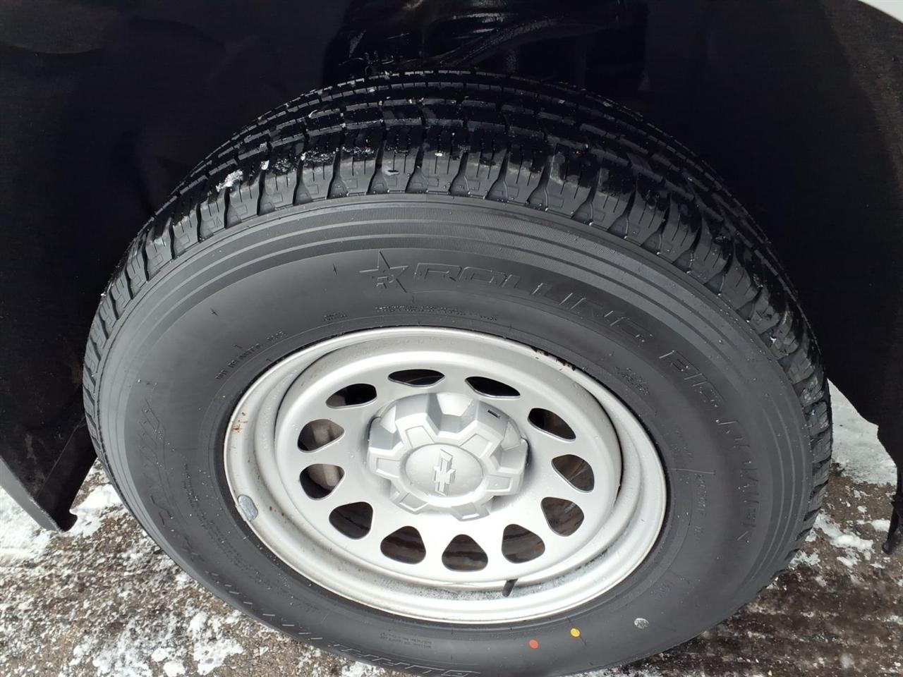 Chevrolet Silverado 1500 2WD Reg Cab 140" Work Truck 2020