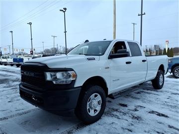 2022 RAM 2500 Tradesman 4x4 Crew Cab 8' Box