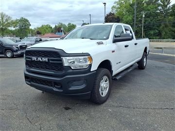 2022 RAM 2500 Tradesman 4x4 Crew Cab 8' Box