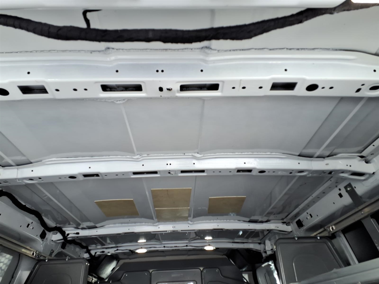 Ford Transit Van T-250 148" Low Rf 9000 GVWR Swing-Out RH Dr 2019