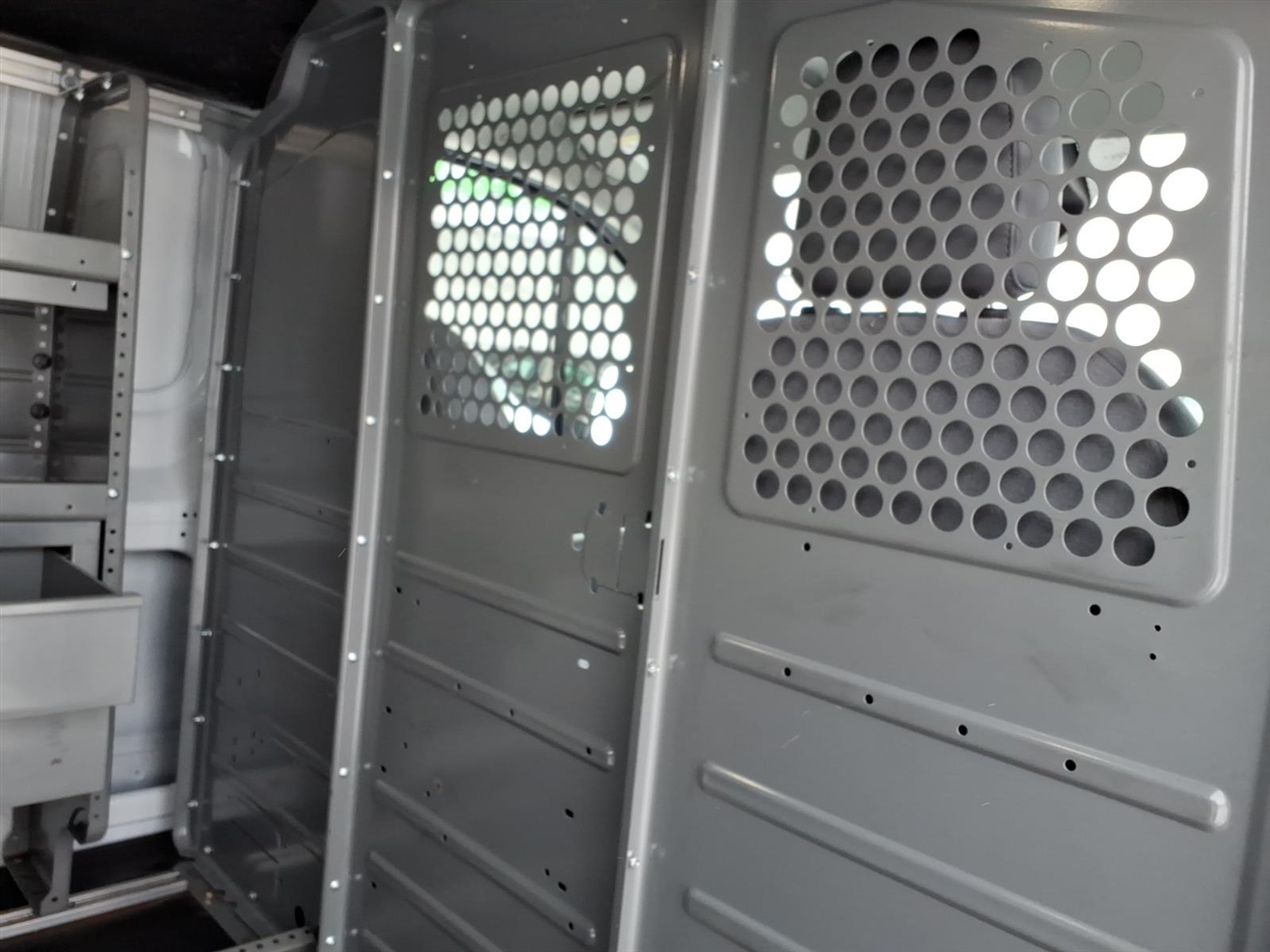 Ford Transit Van T-250 148" Low Rf 9000 GVWR Swing-Out RH Dr 2019