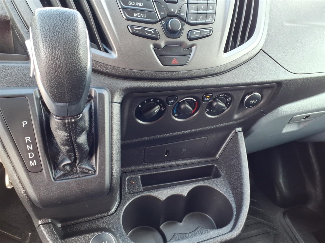 Ford Transit Van T-250 148" Low Rf 9000 GVWR Swing-Out RH Dr 2019