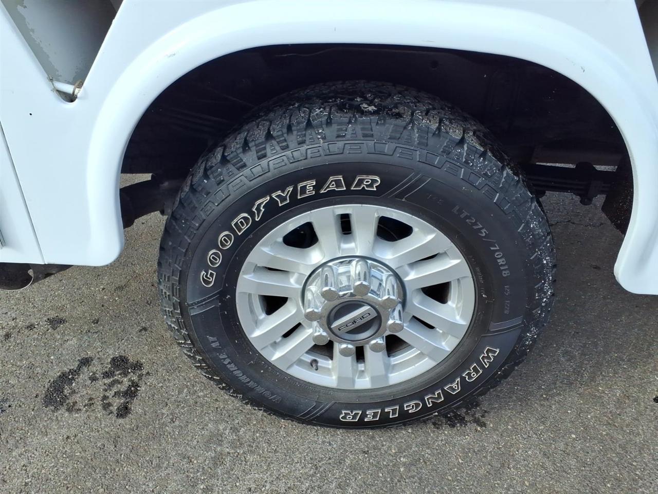 Ford Super Duty F-350 SRW XL 4WD SuperCab 6.75' Box 2019