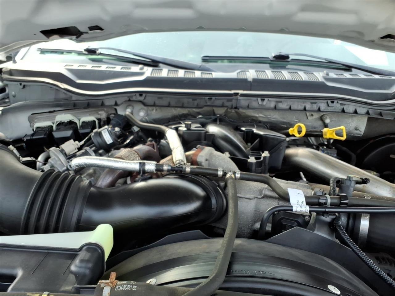 Ford Super Duty F-350 SRW XL 4WD SuperCab 6.75' Box 2019