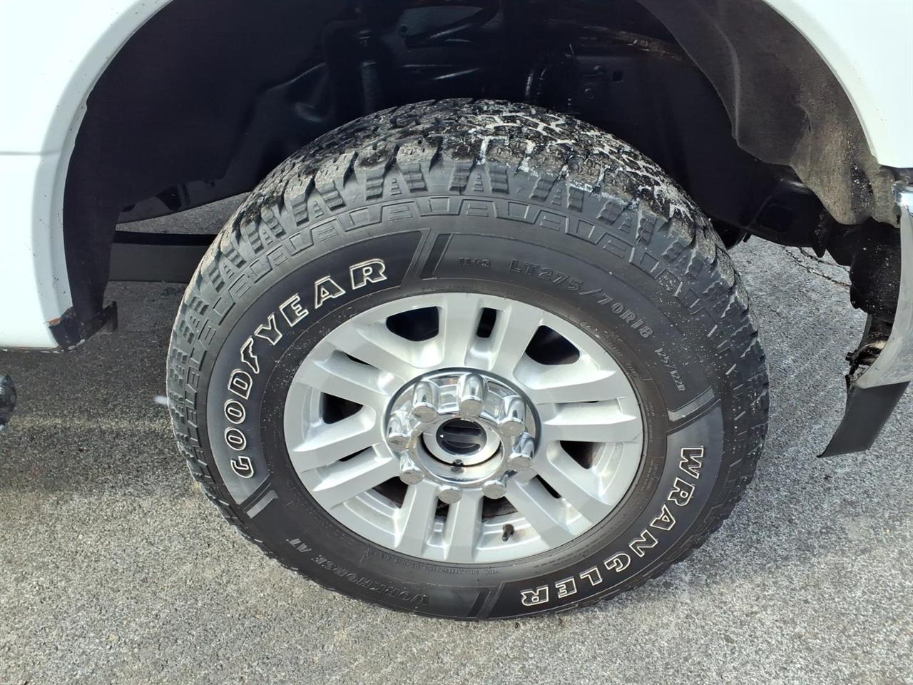 Ford Super Duty F-350 SRW XL 4WD SuperCab 8' Box 2019