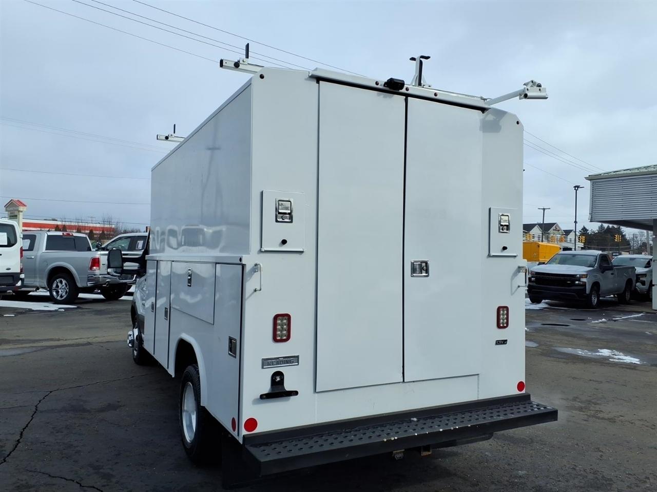 Ford Transit Cutaway T-350 DRW 138" WB 9950 GVWR 2019