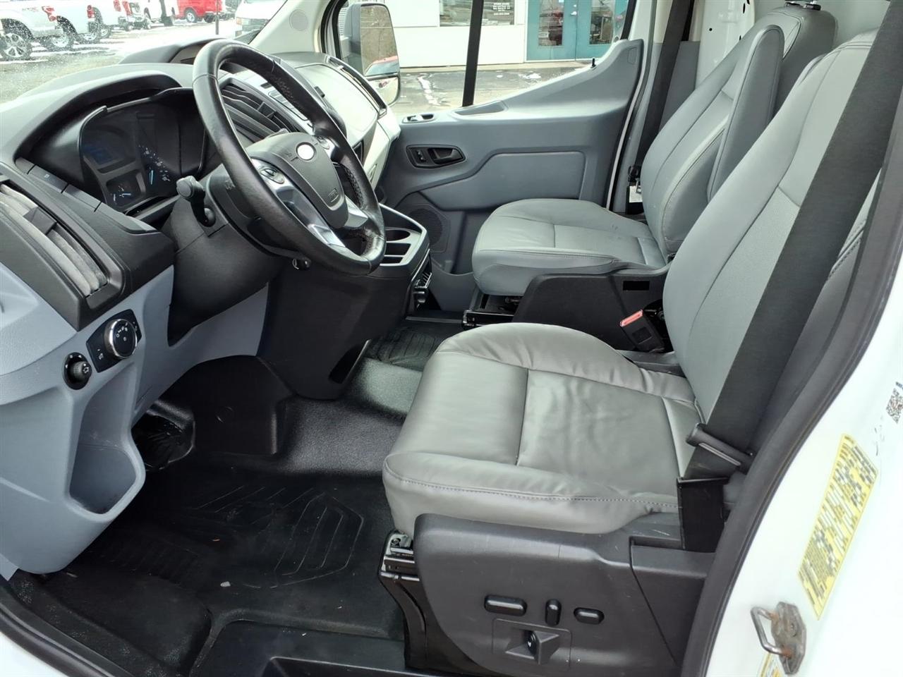 Ford Transit Cutaway T-350 DRW 138" WB 9950 GVWR 2019