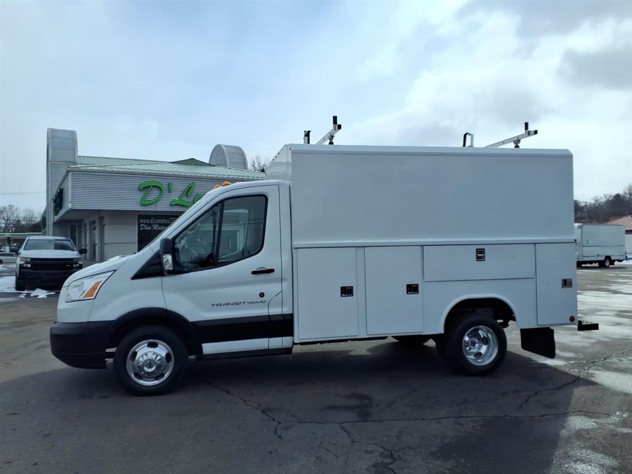 Ford Transit Cutaway T-350 DRW 138" WB 9950 GVWR 2019