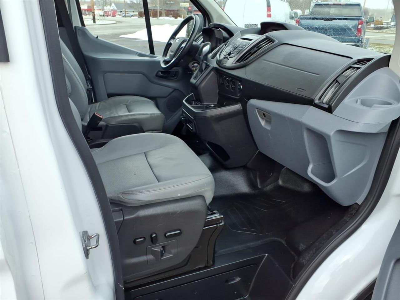 Ford Transit Cutaway T-350 DRW 138" WB 9950 GVWR 2019