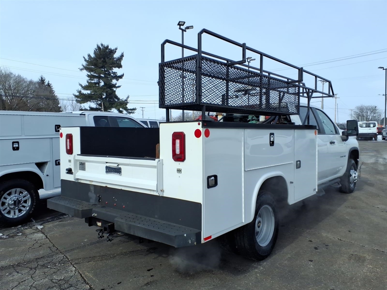 Chevrolet Silverado 3500HD CC 4WD Crew Cab 177" WB, 60" CA Work Truck 2022